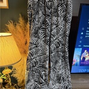 Cacique Black and White Swim Cover Up Pants